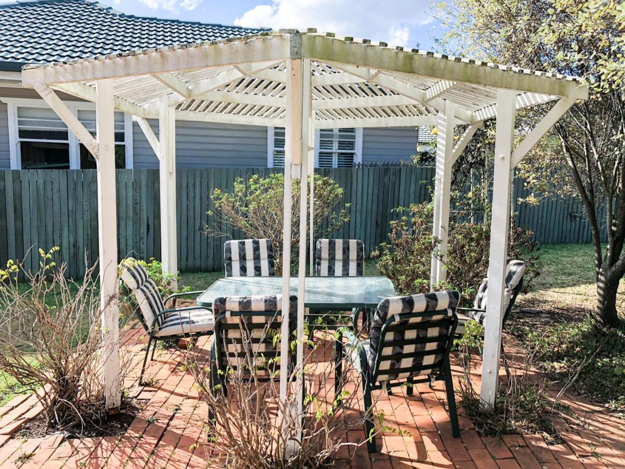 Picnic Point Villas Toowoomba Extérieur photo